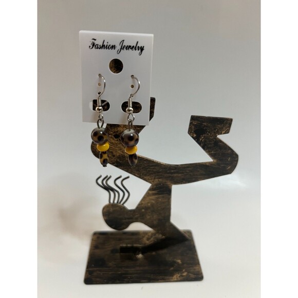 Resin Pierced Earrings 4 Pair Single Dangle 1"-2" Classic Chic USA Made H6 - Picture 5 of 8